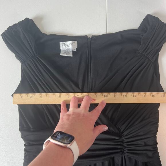 Maggy L Black Dress LBD Little Black Dress Size 14 - Picture 12 of 13